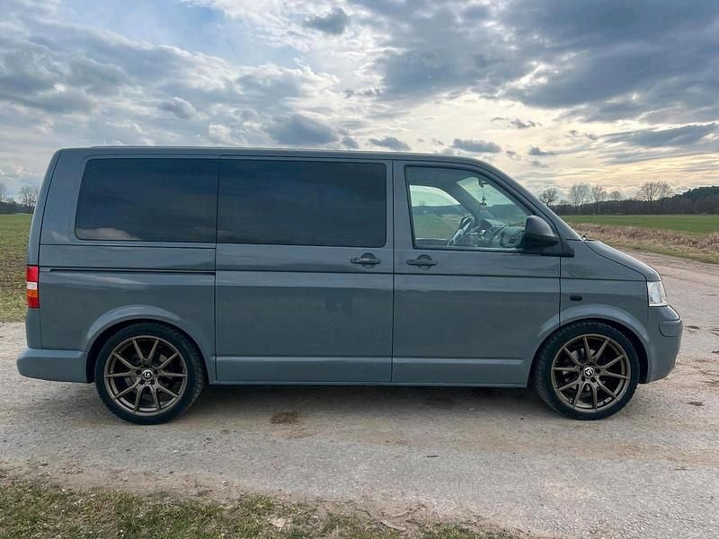 Gebraucht VW T5 105 PS (77 kW) 2006 Van