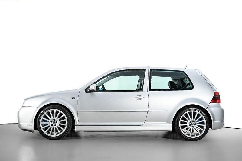 Gebraucht VW Golf IV R 241 PS (177 kW) 2003 Silber Limousine