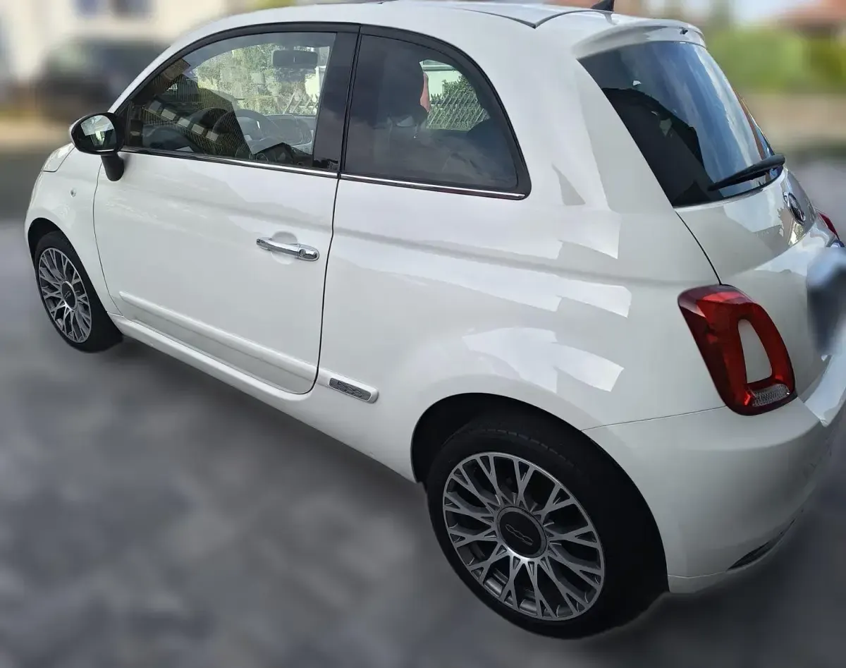 Gebraucht Fiat 500 Lounge 105 PS (77 kW) 2017 Weiß Kleinwagen