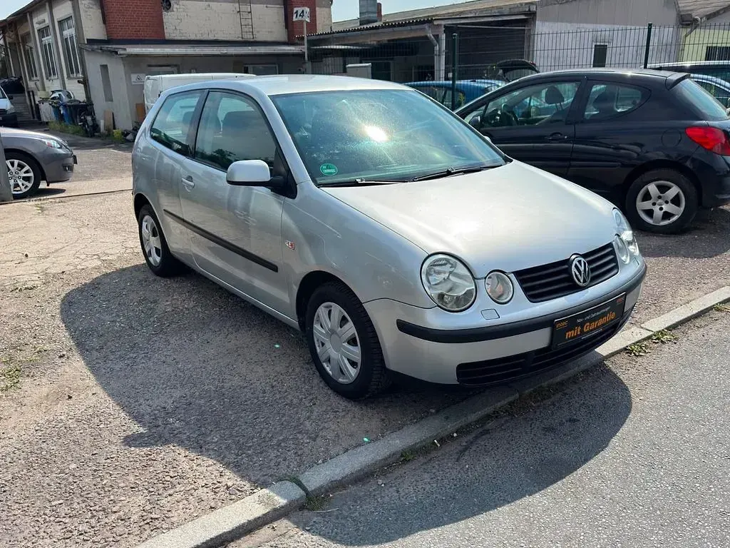 Gebraucht VW Polo Basis 75 PS (55 kW) 2002 Limousine
