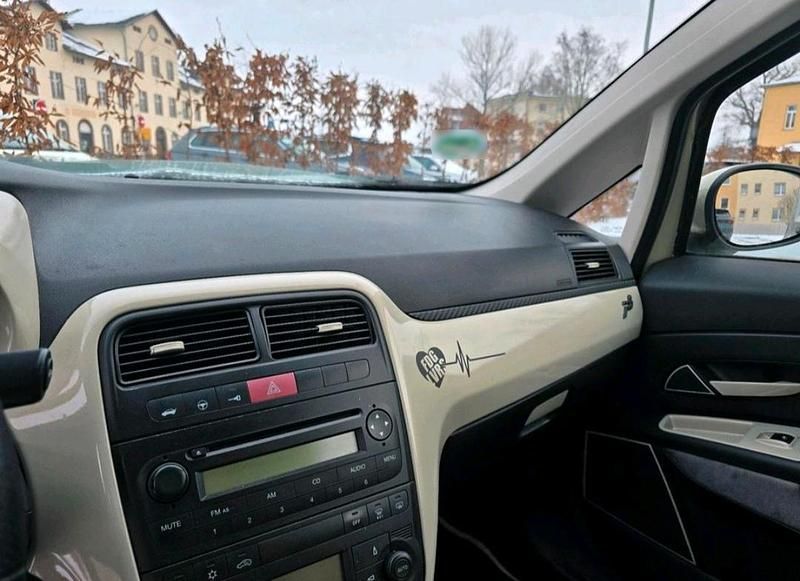 Gebraucht Fiat Punto 77 PS (56 kW) 2006 Beige Kleinwagen