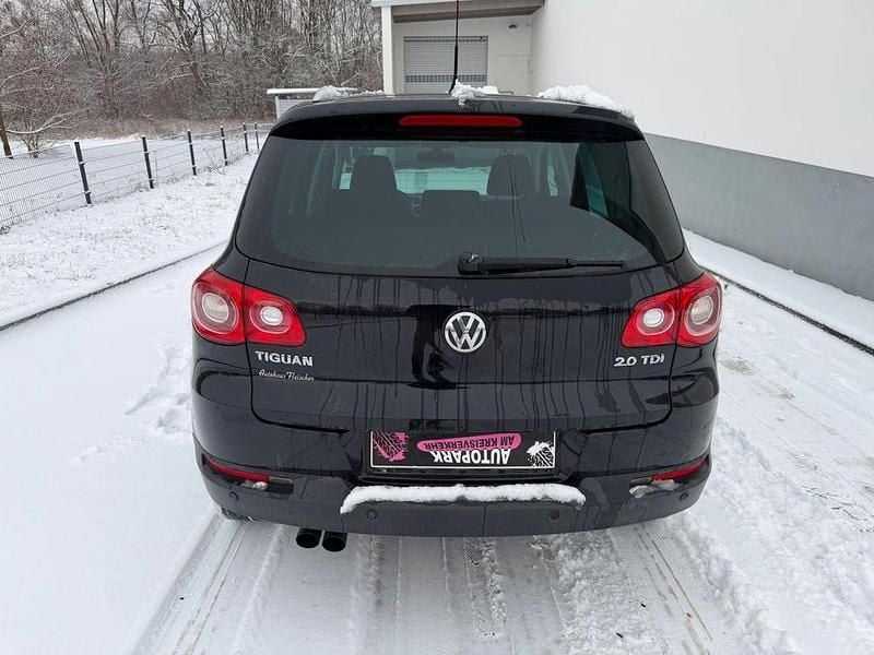 Gebraucht VW Tiguan Team 140 PS (102 kW) 2011 Schwarz SUV
