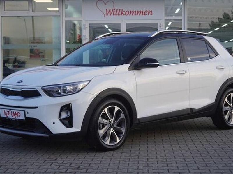 Gebraucht Kia Stonic Spirit 120 PS (88 kW) 2020 Weiß SUV