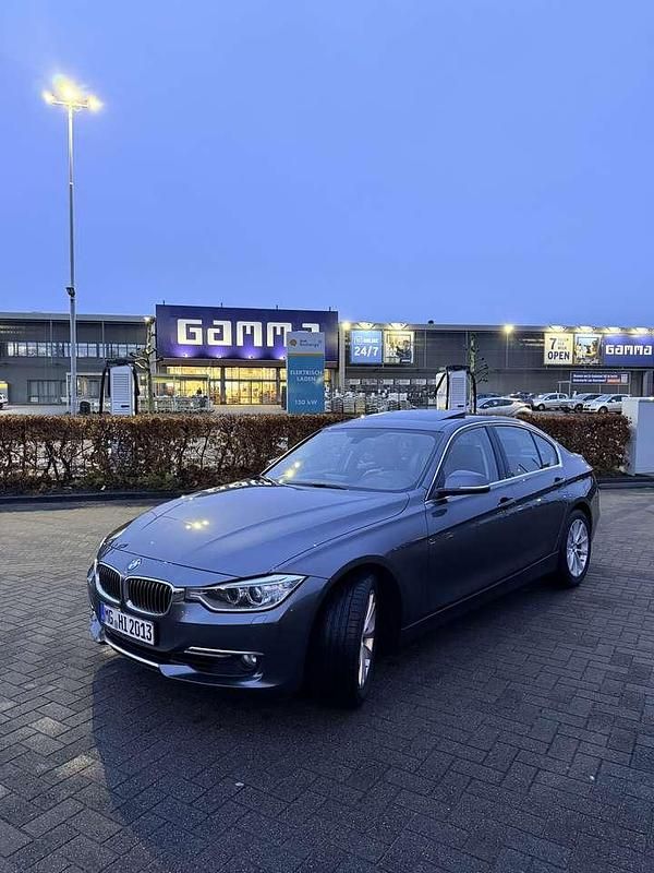 Gebraucht BMW 330 Performance 258 PS (189 kW) 2013 Limousine