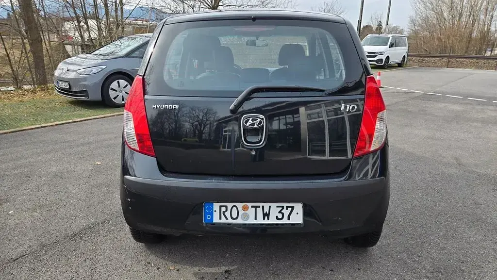 Gebraucht Hyundai i10 Classic 67 PS (49 kW) 2009 Schwarz Kleinwagen