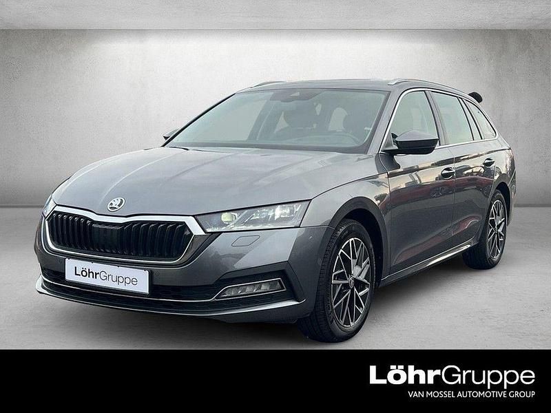 Grau Gebraucht 2024 Skoda Octavia Style Kombi | 28.480 € (Superpreis) - Bild 1/4