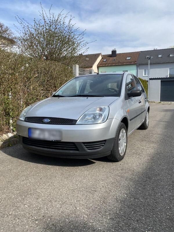 Silber Gebraucht 2005 Ford Fiesta Kleinwagen | 1.799 € (Fairer Preis) - Bild 1/4