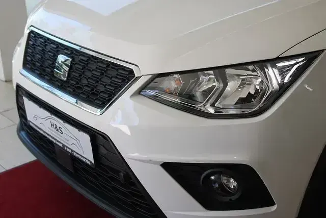 Gebraucht Seat Arona Style 116 PS (85 kW) 2020 "candy" weiss SUV