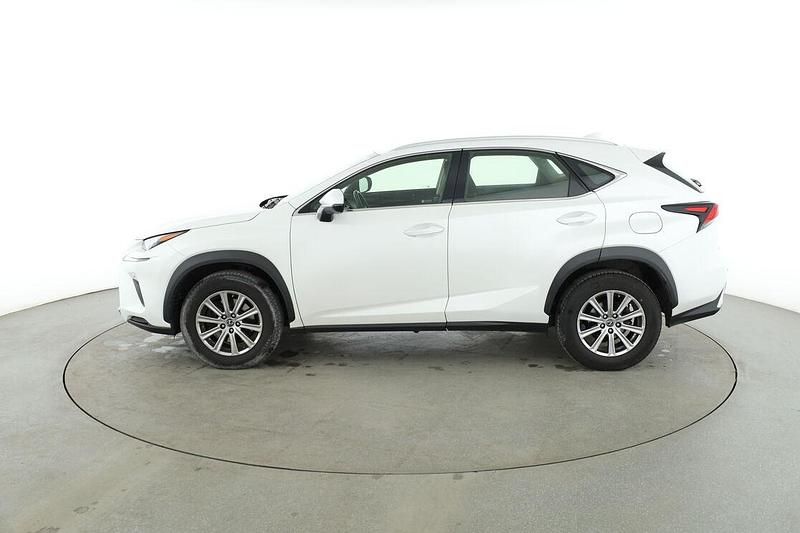 Gebraucht Lexus NX300h 143 PS (105 kW) 2020 Weiß SUV