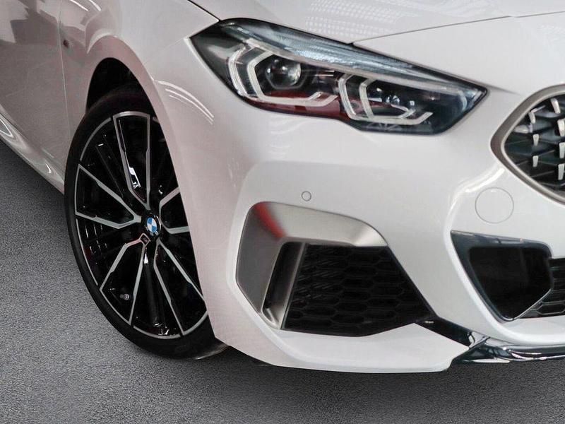 Gebraucht BMW M235 Shadowline 306 PS (225 kW) 2022 Alpinweiss iii Coupé