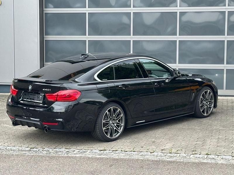 Gebraucht BMW 440 M Performance 326 PS (239 kW) 2018 Schwarz Coupé