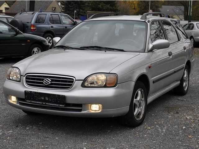 Gebraucht Suzuki Baleno GLX 97 PS (71 kW) 2001 Silber metallic Kombi