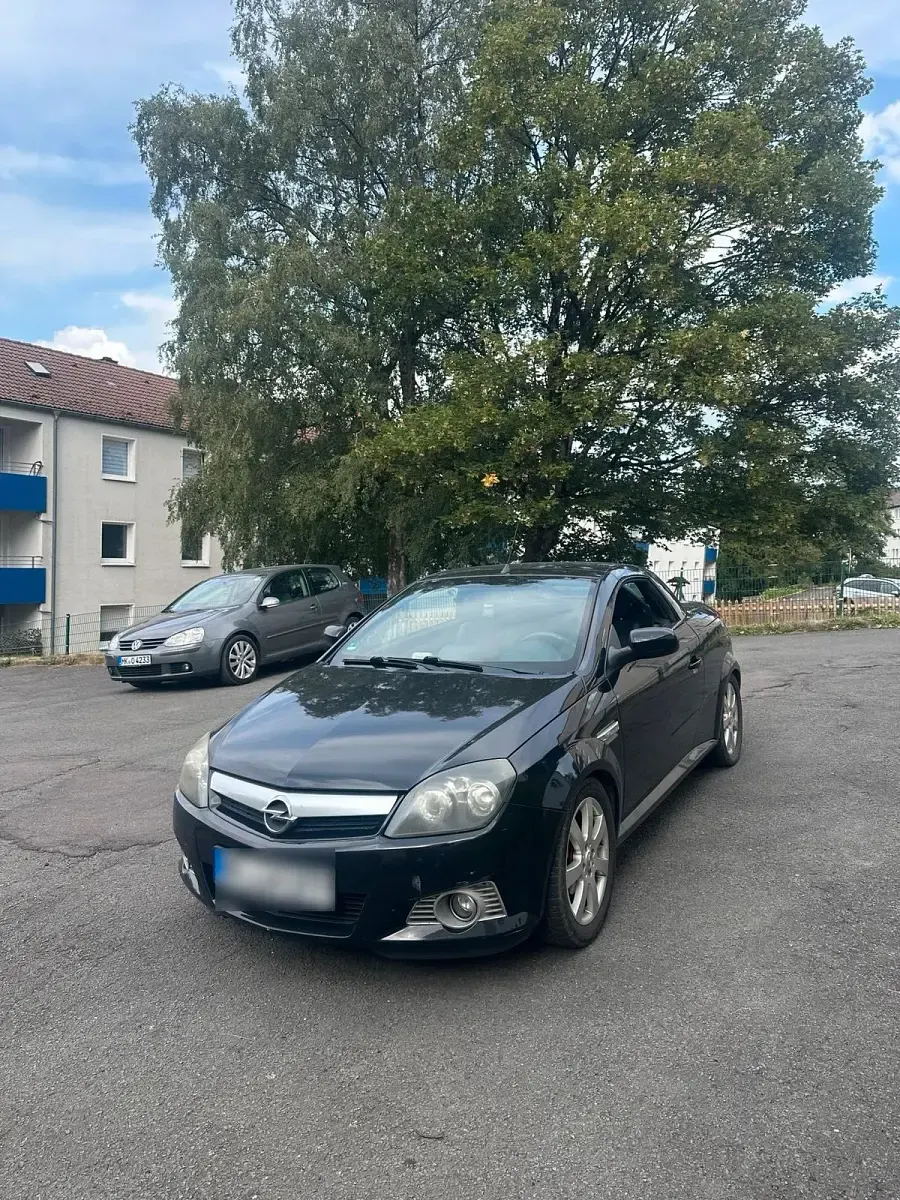 Gebraucht Opel Tigra Sport 125 PS (91 kW) 2006 Schwarz Cabrio