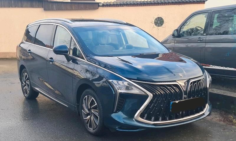 Gebraucht DFSK Forthing 4 177 PS (130 kW) 2024 Grün Limousine