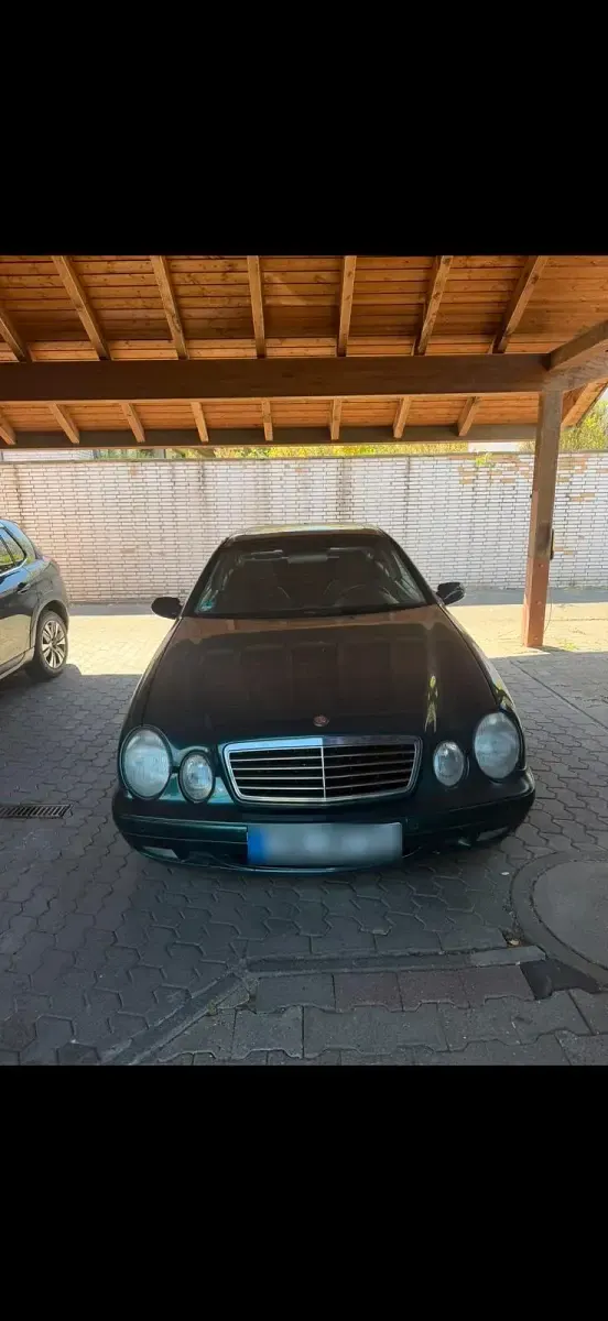 Gebraucht Mercedes CLK230 193 PS (141 kW) 1997 Grün Coupé
