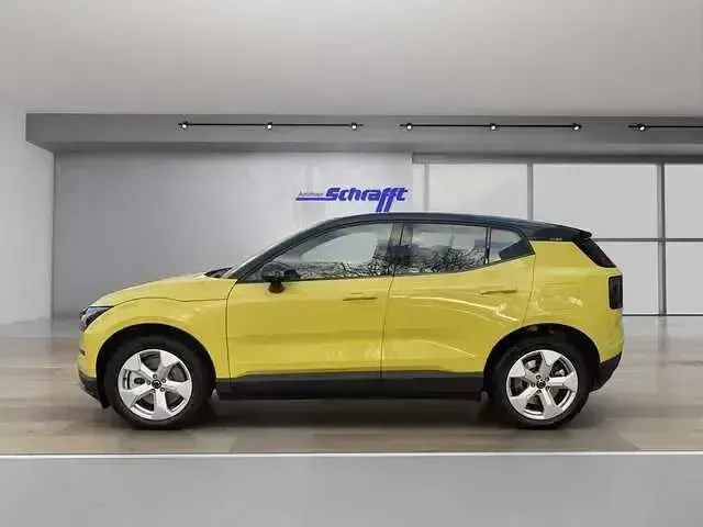 Gebraucht Volvo EX30 Performance 314 kW (428 PS) 2025 Moss yellow SUV