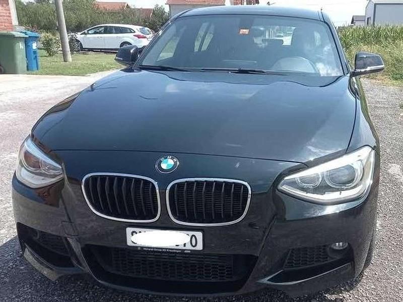 Gebraucht BMW 118 Sport Line 143 PS (105 kW) 2015 Schwarz Kleinwagen