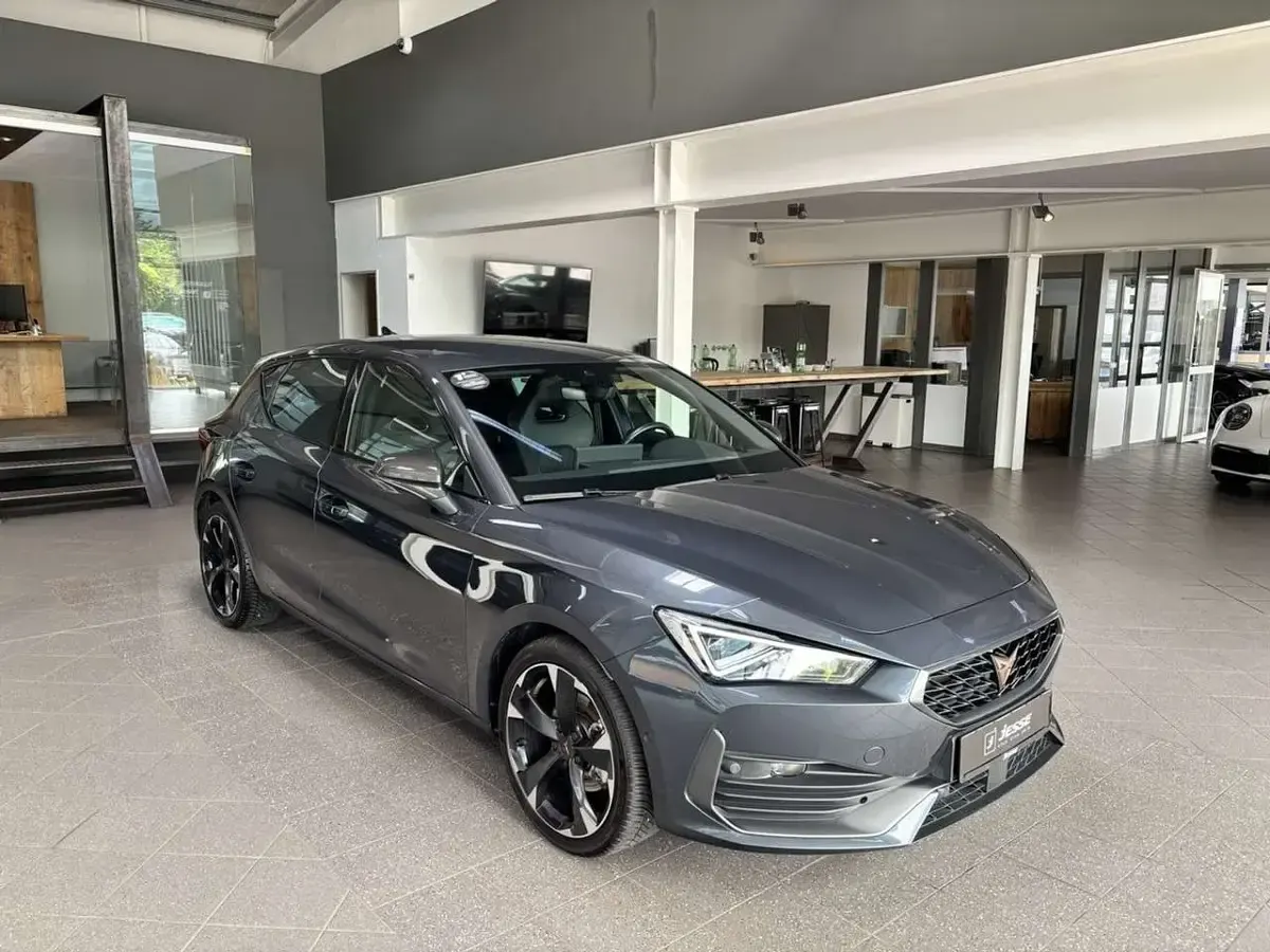 Gebraucht Cupra Leon 150 PS (110 kW) 2024 Other Limousine