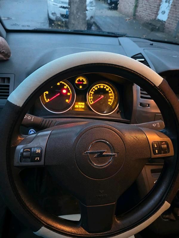 Gebraucht Opel Zafira 120 PS (88 kW) 2006 Grün Van / Kleinbus