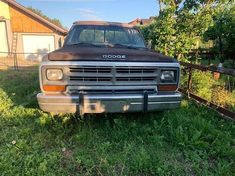 Second-hand Dodge Ram 200 CP (147 kW) 1987 Gri Pickup
