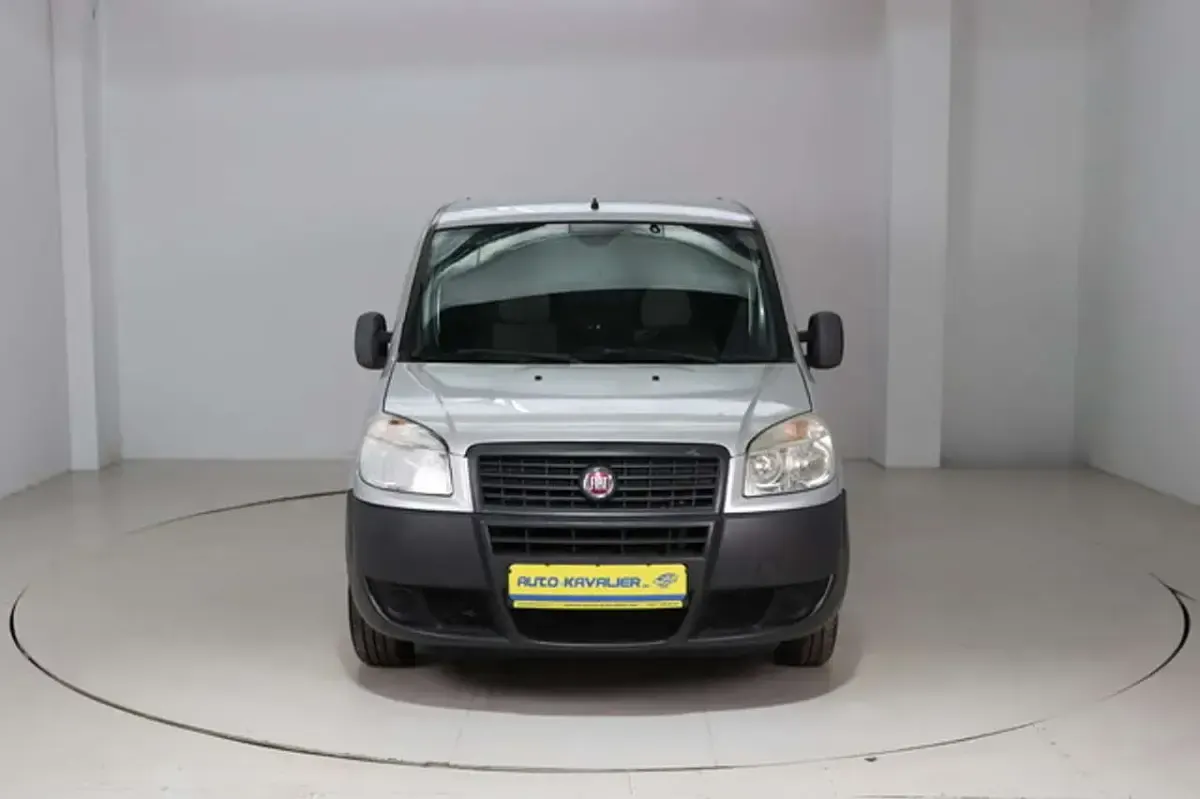 Brugt Fiat Doblò 75 HK (55 kW) 2009 Sølv MPV