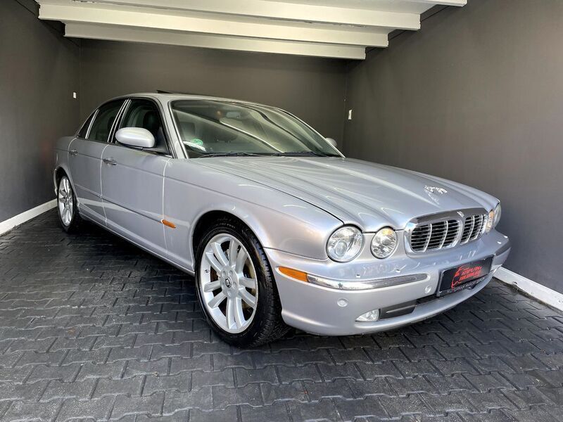 Gebraucht Jaguar XJ 238 PS (175 kW) 2003 Silber Limousine