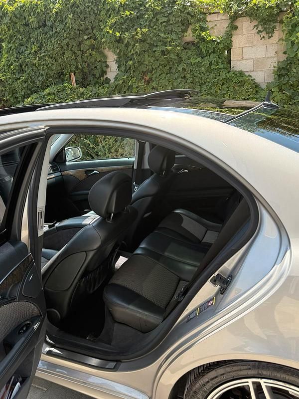 Usata Mercedes E320 224 CV (164 kW) 2005 Berlina