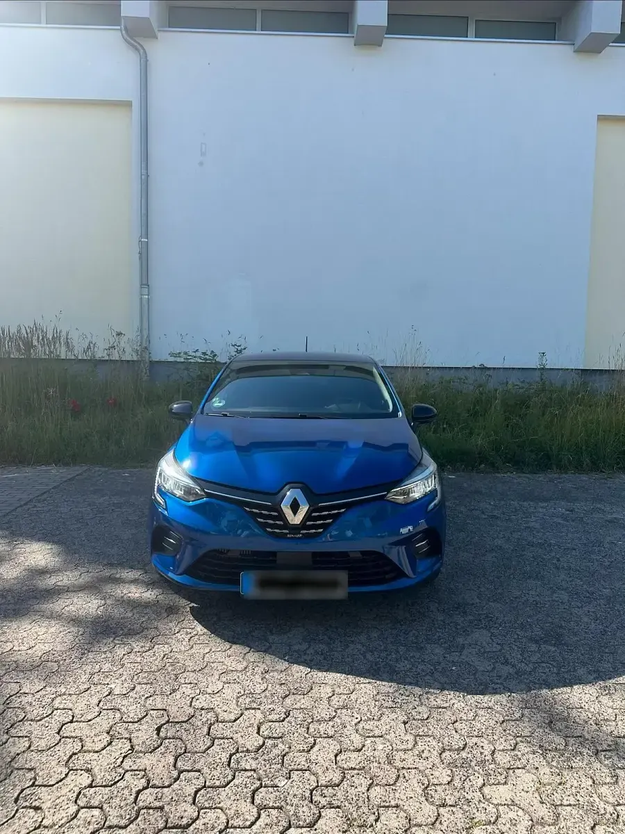 Gebraucht Renault Clio V 91 PS (66 kW) 2021 Blau Limousine