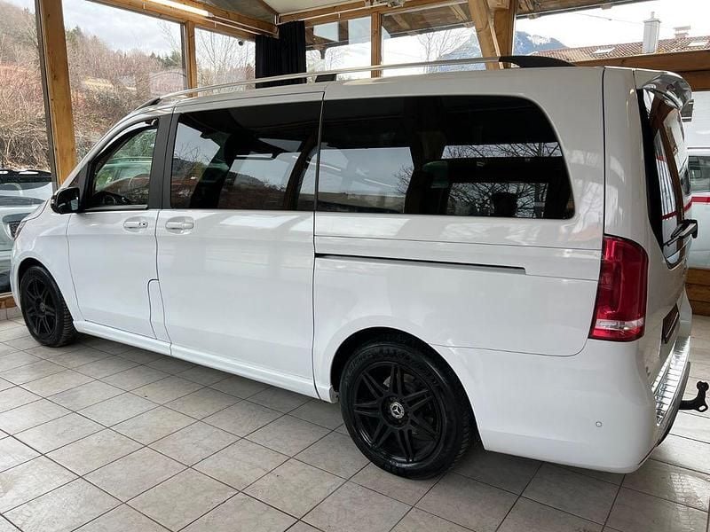 Gebraucht Mercedes V250 AMG line 190 PS (139 kW) 2018 Weiß Van / Kleinbus