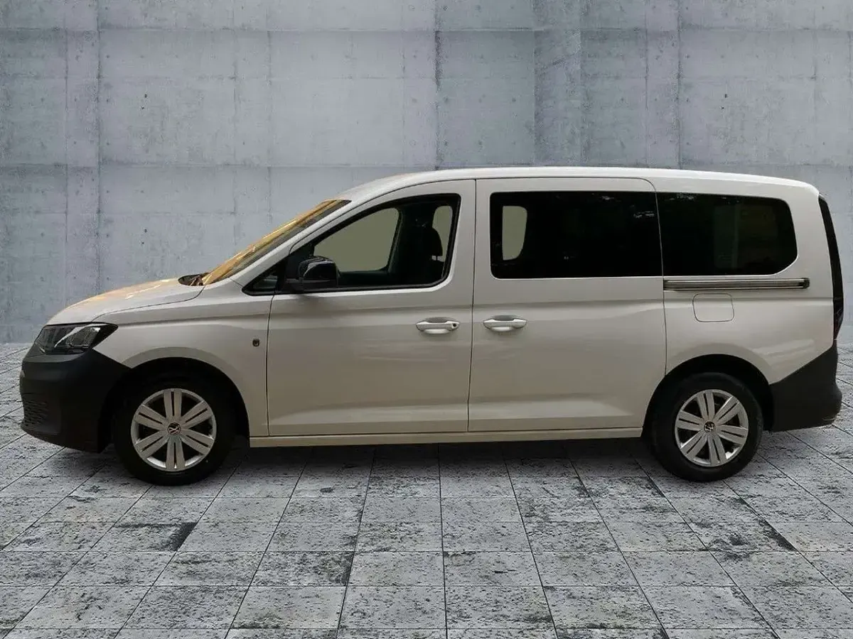 Usata VW Caddy 122 CV (89 kW) 2021 Bianco Monovolume