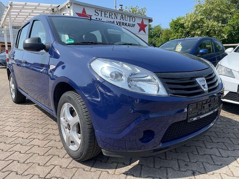 Blau Gebraucht 2009 Dacia Sandero Basis Kleinwagen | 2.999 € (Etwas zu teuer) - Bild 1/4