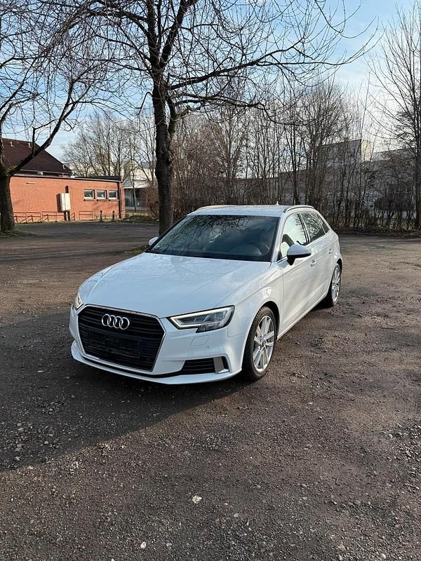 Gebraucht Audi A3 Sport 150 PS (110 kW) 2016 Weiß Kombi