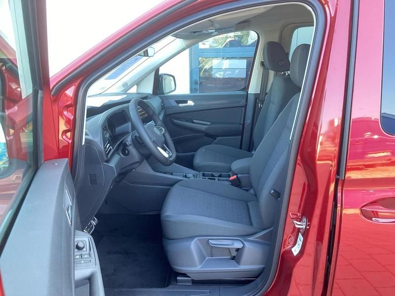 Gebraucht VW Caddy Goal 123 PS (90 kW) 2025 Fortanarot metallic Van / Kleinbus