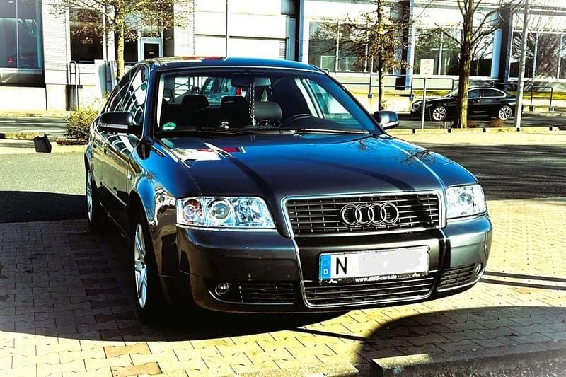 Grau Gebraucht 2004 Audi A6 Limousine | 2.699 € (Guter Preis) - Bild 1/4