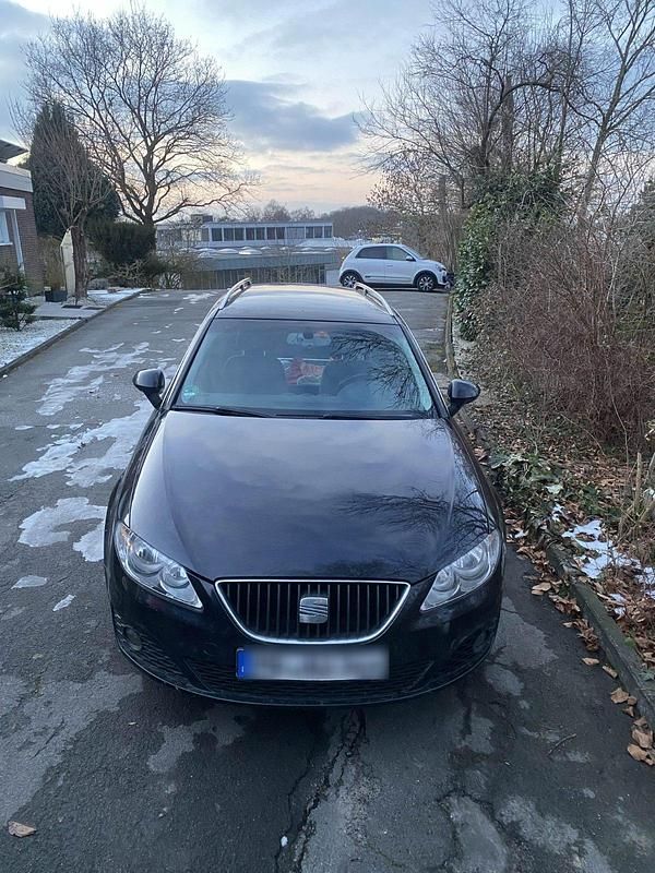 Schwarz Gebraucht 2009 Seat Exeo Kombi | 3.999 € (Fairer Preis) - Bild 1/4