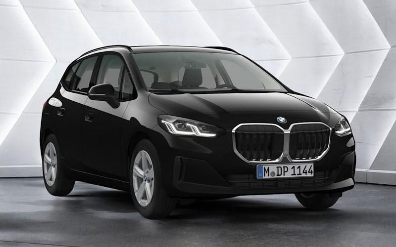 Neu BMW 218 136 PS (100 kW) 2025 Schwarz Kombi