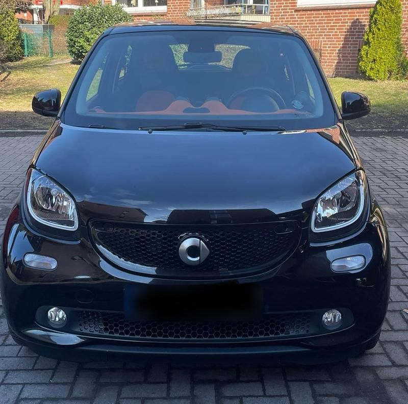 Gebraucht Smart ForFour Passion 71 PS (52 kW) 2015 Schwarz Kleinwagen