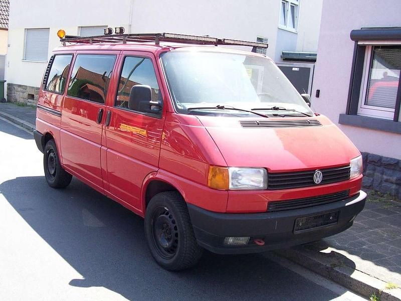 Gebraucht VW T4 77 PS (56 kW) 1995 Rot Van
