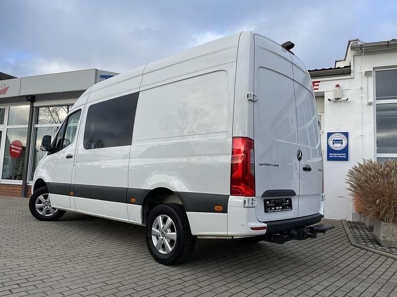 Gebraucht Mercedes Sprinter 190 PS (139 kW) 2021 Weiß Van