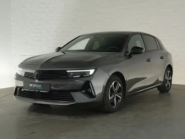 Gebraucht Opel Astra 131 PS (96 kW) 2024 Grau Kleinwagen