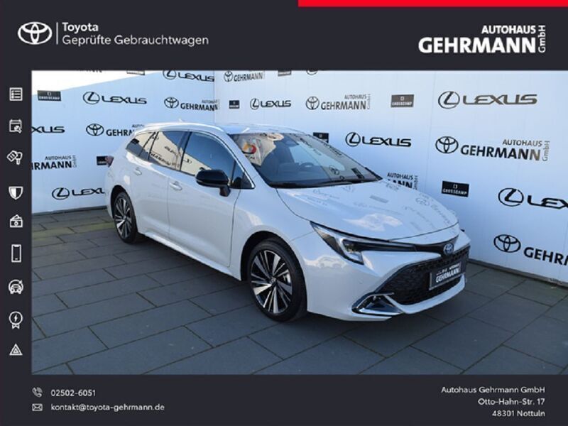 Dynamic grey metallic Neu 2025 Toyota Corolla Kombi | 36.289 € - Bild 1/4