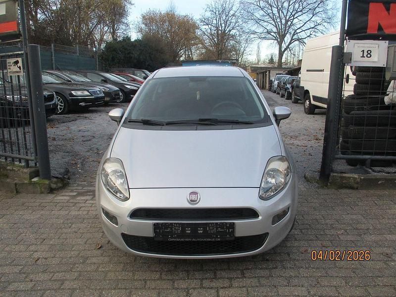 Gebraucht Fiat Punto Pop 69 PS (50 kW) 2014 Silber Kleinwagen