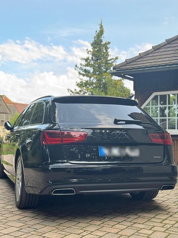 Gebraucht Audi A6 218 PS (160 kW) 2015 Schwarz Kombi