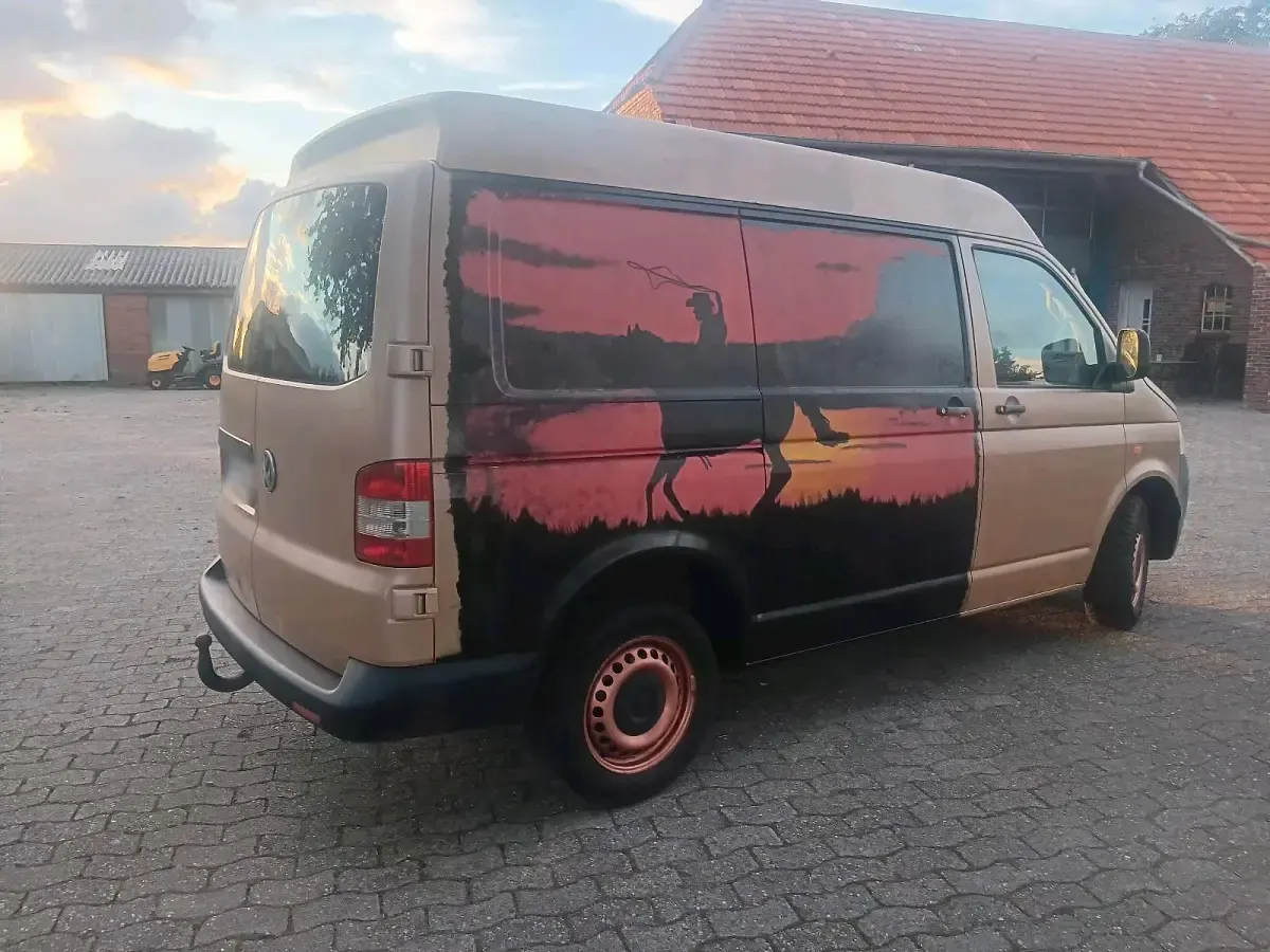 Gebraucht VW T5 86 PS (63 kW) 2004 Gold Van