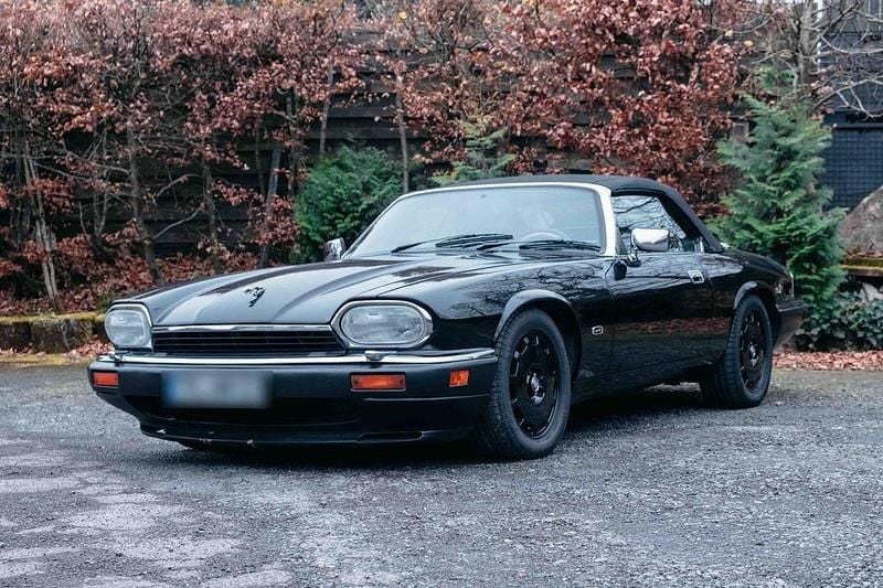Schwarz Gebraucht 1996 Jaguar XJS S Cabrio | 22.900 € - Bild 1/4