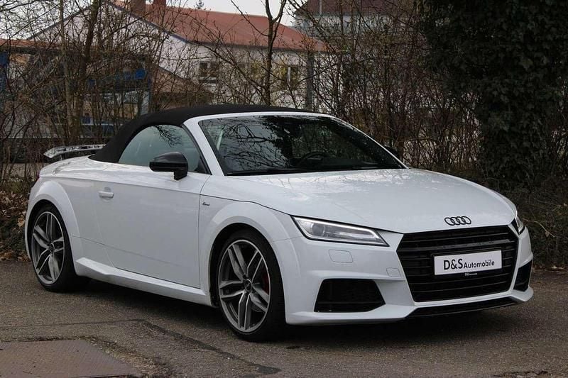 Gebraucht Audi TT Roadster Competition 230 PS (169 kW) 2017 Gletscherweiss Cabrio
