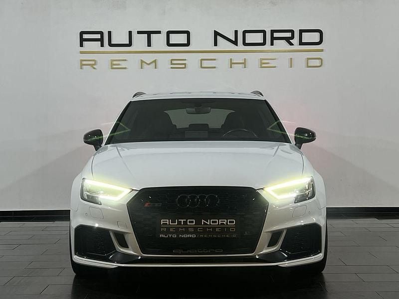 Gebraucht Audi RS3 Sport 400 PS (294 kW) 2018 Weiß Limousine