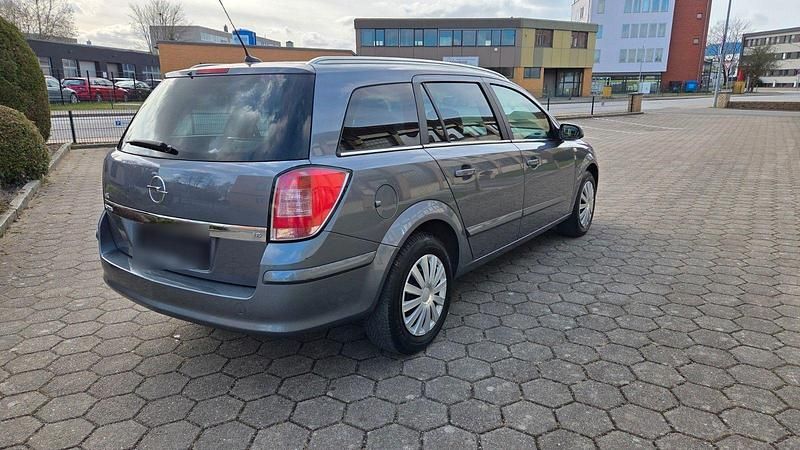 Gebraucht Opel Astra 116 PS (85 kW) 2007 Grau Kombi