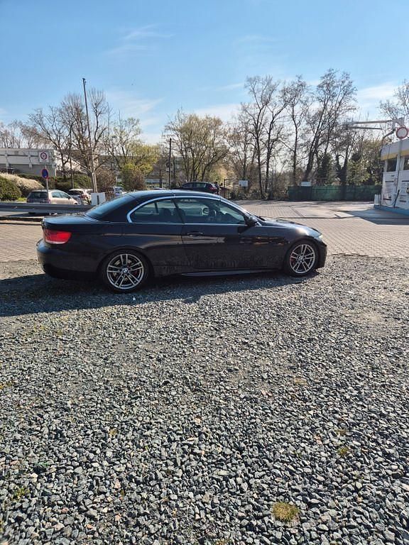 Gebraucht BMW 320 Cabriolet M Performance 170 PS (125 kW) 2009 Schwarz Cabrio