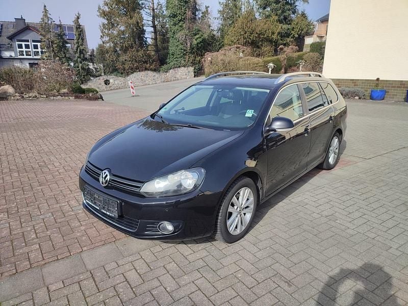 Gebraucht VW Golf VI 122 PS (89 kW) 2011 Schwarz Kleinwagen